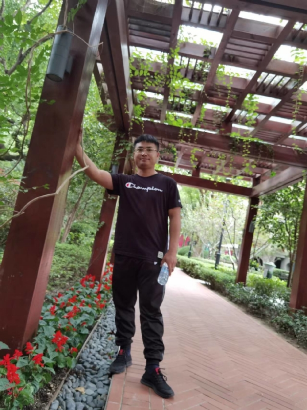 会飞的鱼的第二张照片--包头中老年相亲网
